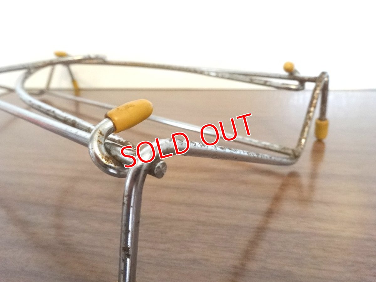 画像4: ＵＫ５０ｓ折り畳み式ワイヤーブックスタンド (4)