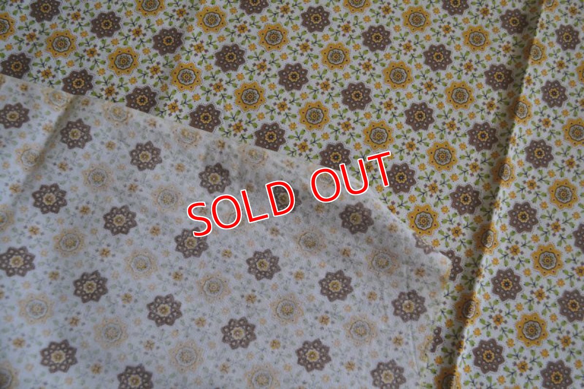 画像2: 70ｓヴィンテージ・レトロフラワー/小花ブラウン系 (2)