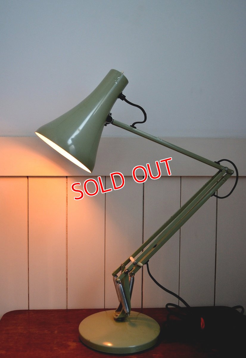 画像2: アングルポイズAPEX90・デスクランプ/ライトグリーン (2)