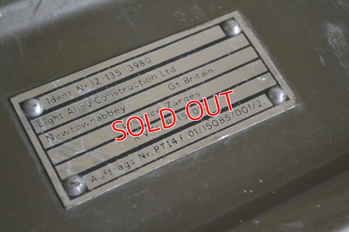 画像4: ドイツZARGES社イギリス軍折り畳みアルミコンテナ (4)