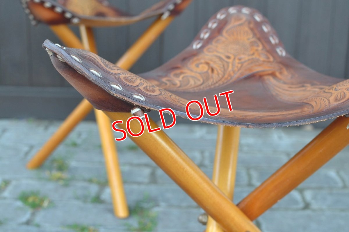 画像2: ヴィンテージ本革ハンティングチェア (2)