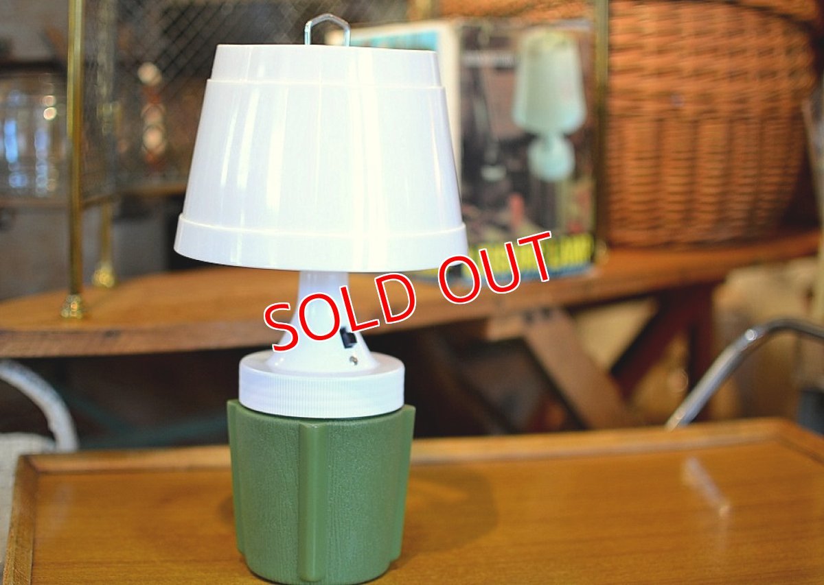 画像2: US70sポータブルテーブルランプ・レジャーランプ/アボガドグリーン (2)