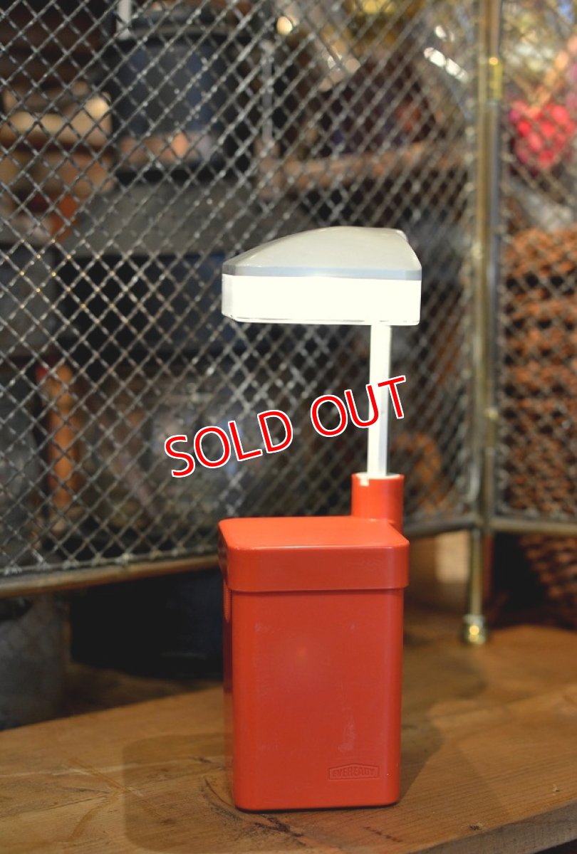 画像6: 70s EVEREADYバッテリーテーブルランプ (6)