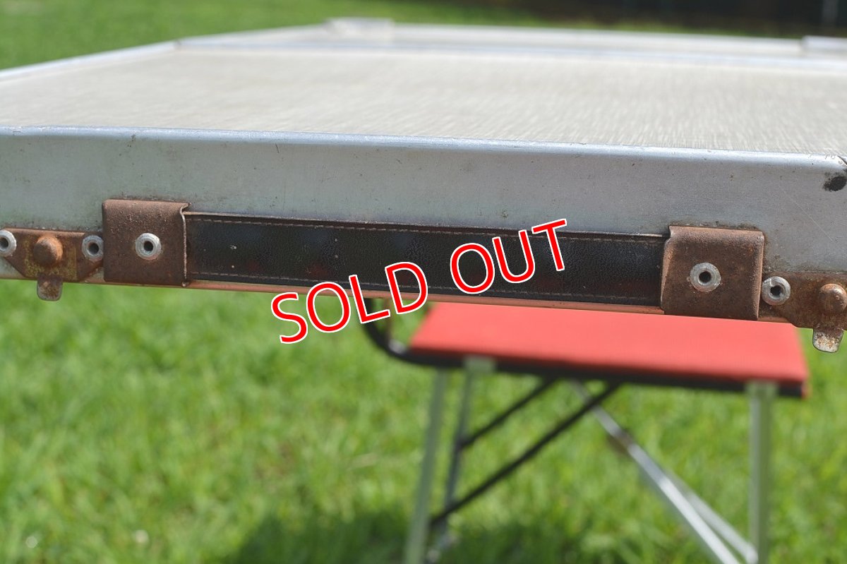 画像12: UKヴィンテージ・２シーターピクニックテーブル (12)