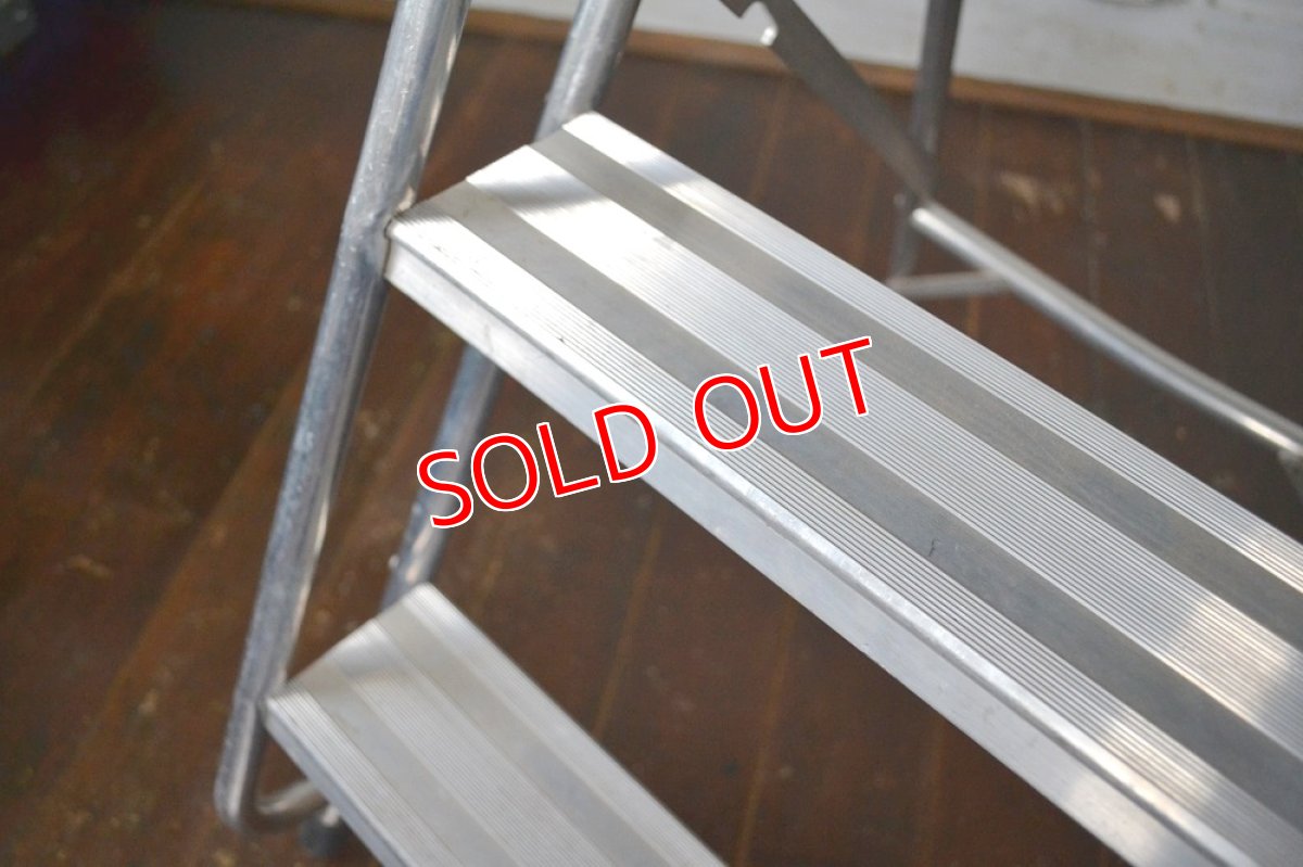 画像4: イギリスＡＢＲＵステップラダースツール (4)