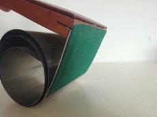 画像4: ７０ｓコイル型ブックエンド/チーク材＆側面合皮張り (4)